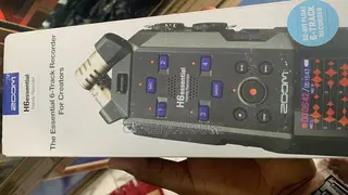 H6 Essential Zoom Handy Recorder