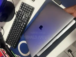 Laptop Apple MacBook Pro 2019 16GB Intel Core i7 SSD 512GB
