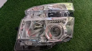 Toyota Voxy 2011,2012,2013 Headlight