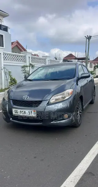 Toyota Matrix 2010 Gray