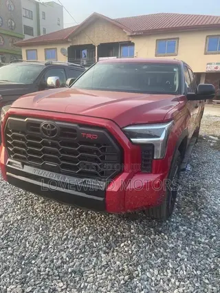 Toyota Tundra SR5 2022 Red