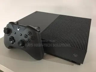 Xbox One S Storm Grey Edition, 1 Controller, FC 27 and Other 10 Games
