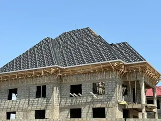 Experts in Alu-Zinc Roofing Sheets Installment