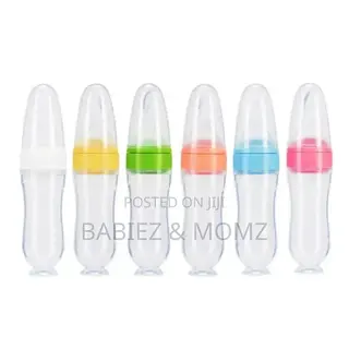 Squeeze Silicone Baby Feeding Bottle With Spoon Suction Base