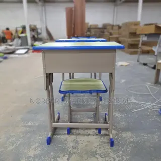 Student Table and Chair(100)
