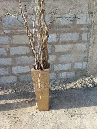 Golden Long Flower Pot