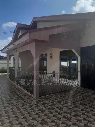 Furnished 5bdrm House in Klagon Police 🚔, Tema Metropolitan for rent