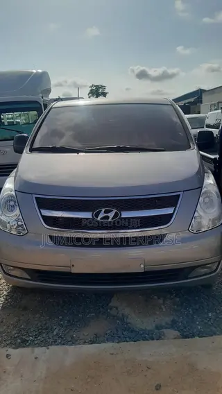 Hyundai Starex 2014 Grey