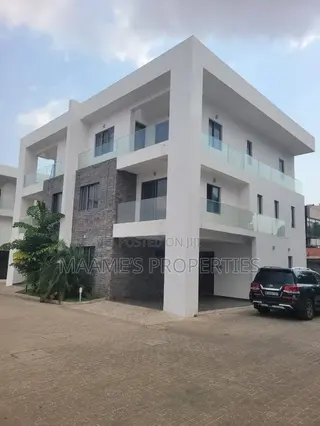 Furnished 5bdrm Townhouse / Terrace in Airport Residential Area