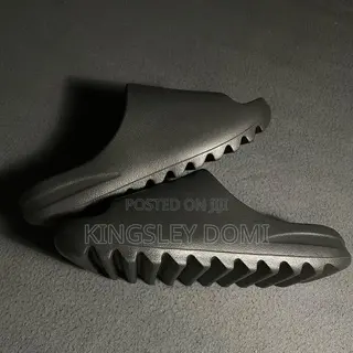 Affordable Adidas Yeezy Slides