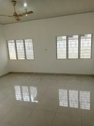 3bdrm House in Nmai-Dzorn for rent
