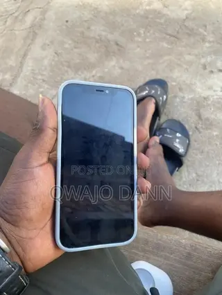 Apple iPhone 12 128 GB Black