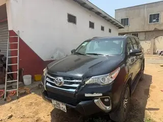 Toyota Fortuner 3.0 D AWD 2016 Black