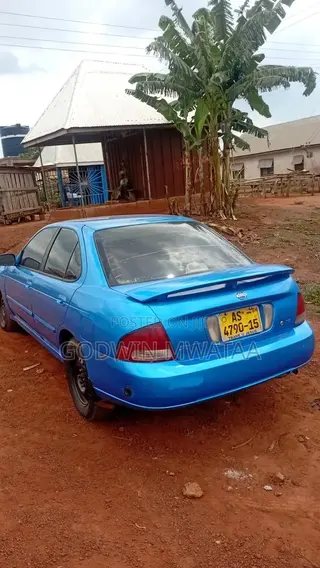 Nissan Sentra SE-R 2011 Blue
