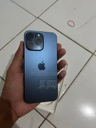 Apple iPhone 15 Pro 128 GB Blue