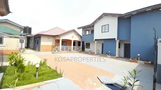 6bdrm House in Amanfrom Peace Town, Kasoa for sale