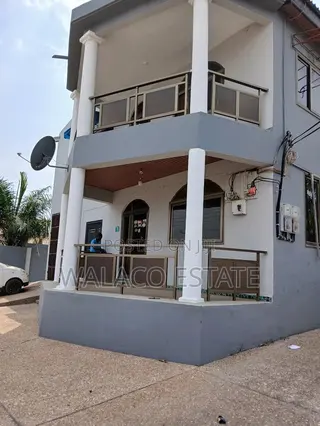 3bdrm Shared Apartment in Walako Estate, Top Base for rent