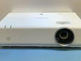 Sony VPL Ew276 Super 3700 Lumens Projector . School, Churches, HDMI