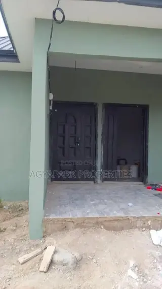 4bdrm House in Kotoku, Amasaman for sale