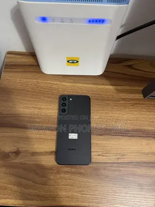 Samsung Galaxy S22+ 5G 128 GB Black