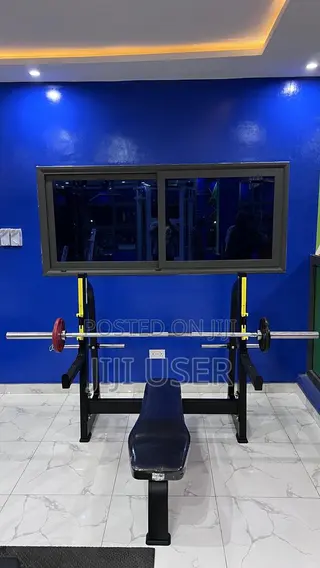 Flat Bench Press