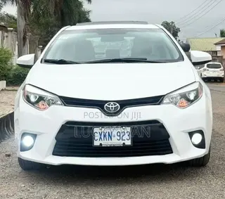 Toyota Corolla 2016 White