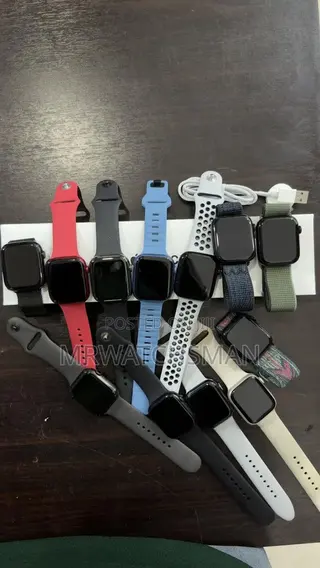 Apple Watch Series 7 45mm GPS & GPS+cel
