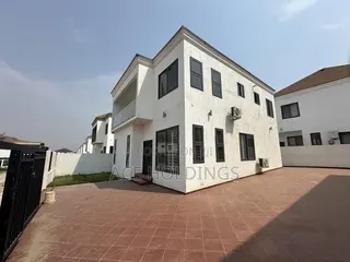 3bdrm House in Avaition, Ashaley Botwe for sale