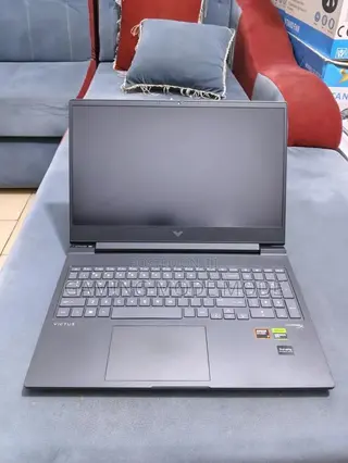Laptop HP Victus 16 16GB AMD Ryzen 7 SSD 2T
