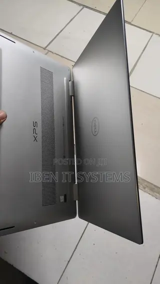 Laptop Dell XPS 15-9570 16GB Intel Core i7 SSHD (Hybrid) 1T