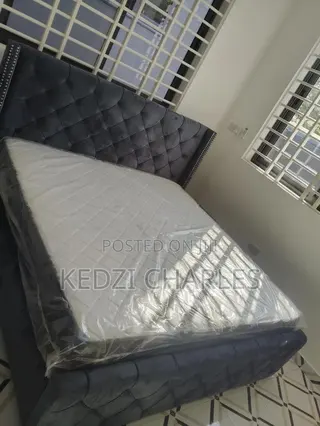 Queen Size Bed And Bed Frame