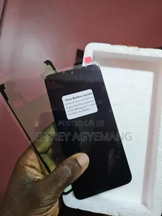 Samsung Galaxy S22 Plus Screen.