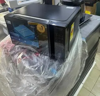 Midea Solo Microwave Oven 30l, 900w, Black Em9p032mo-B