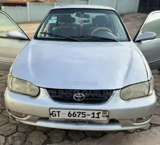 Toyota Corolla 2000 Gray