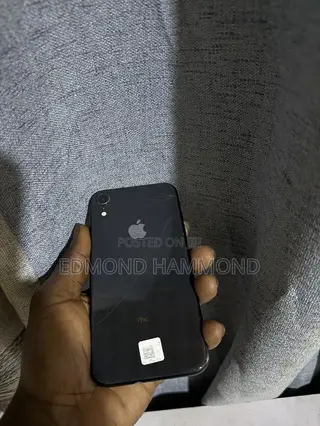 Apple iPhone XR 64 GB Black