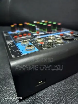 Professional 4 Channel Mixer
