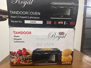 Tandoor Oven Lahmacun • Naan • Chapati • Pane