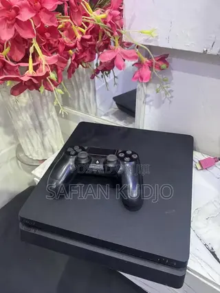 PlayStation 4