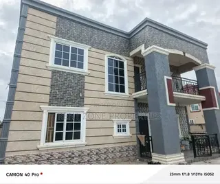 6bdrm Duplex in Amasaman for sale