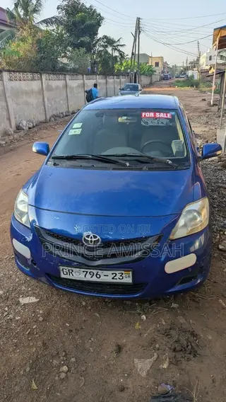 Toyota Belta 2012 Blue