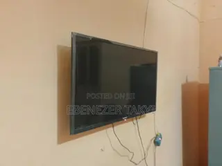 Nasco 32 Inches TV
