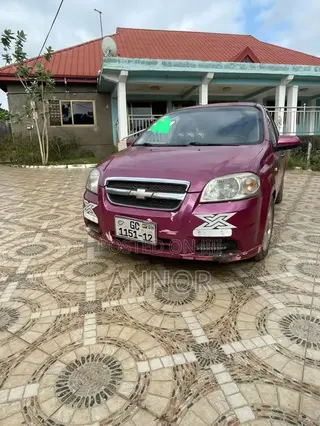 Chevrolet Aveo 1.4 Automatic 2012 Pink