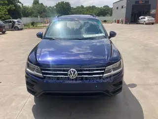 Volkswagen Tiguan 2.0T SE 2021 Blue