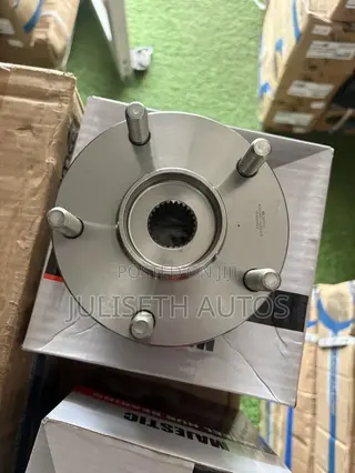 Toyota RAV4, Corolla, Verso, Avensis Front Wheel Hub (26 Teeth)