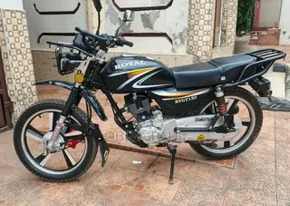 Royal Motorcycle 2026 Black