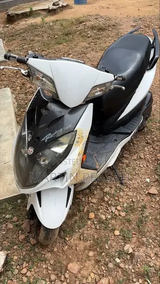 Kymco 2024 White