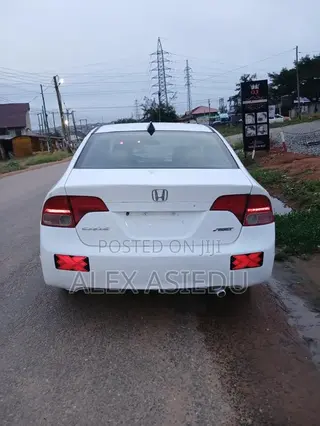 Honda Civic 2009 White