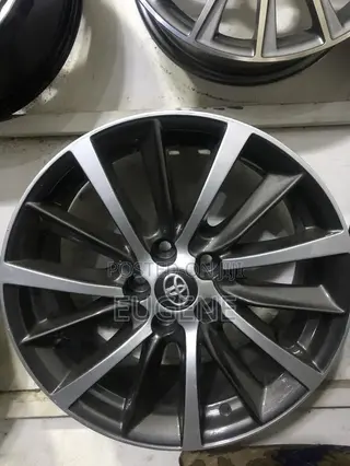 Corolla Rim 18 and 17