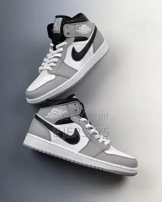 Air Jordan 1 Sneakers