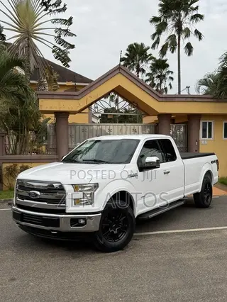 Ford F-150 Lariat 4x4 SuperCab Styleside 8 ft. box 163 in. WB 2017